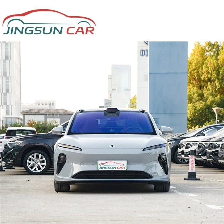 NIO ET5