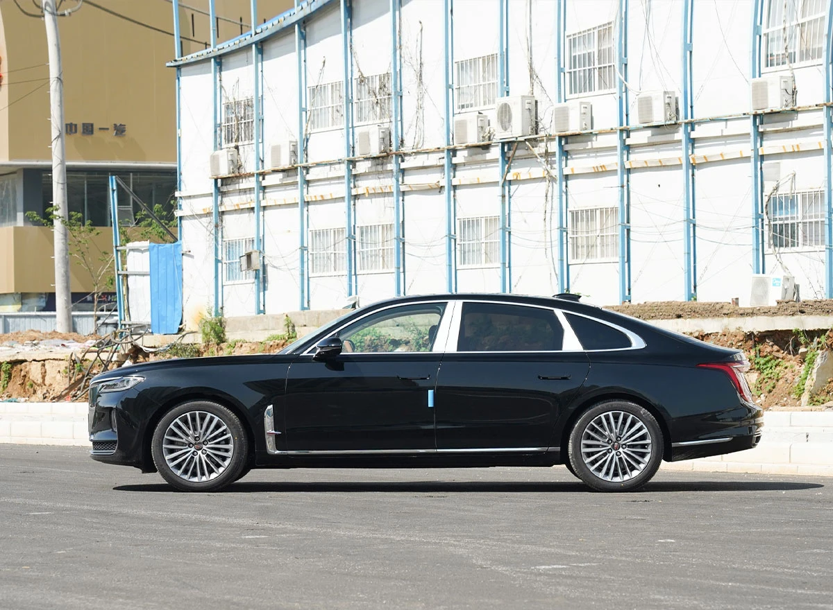 Hongqi-H9-6